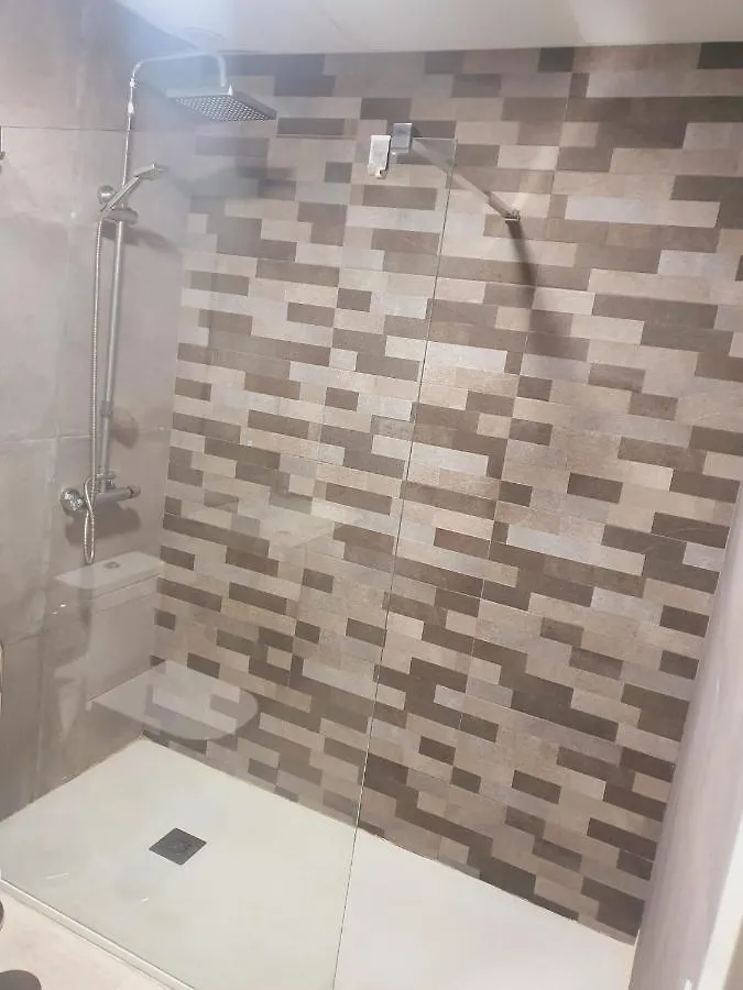 Apartamento PISO ESTUPENDO a 3 min de la ESTACION DE TREN AVE y BUS Málaga España