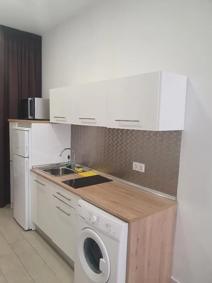 Apartamento PISO ESTUPENDO a 3 min de la ESTACION DE TREN AVE y BUS Málaga 0*,  España